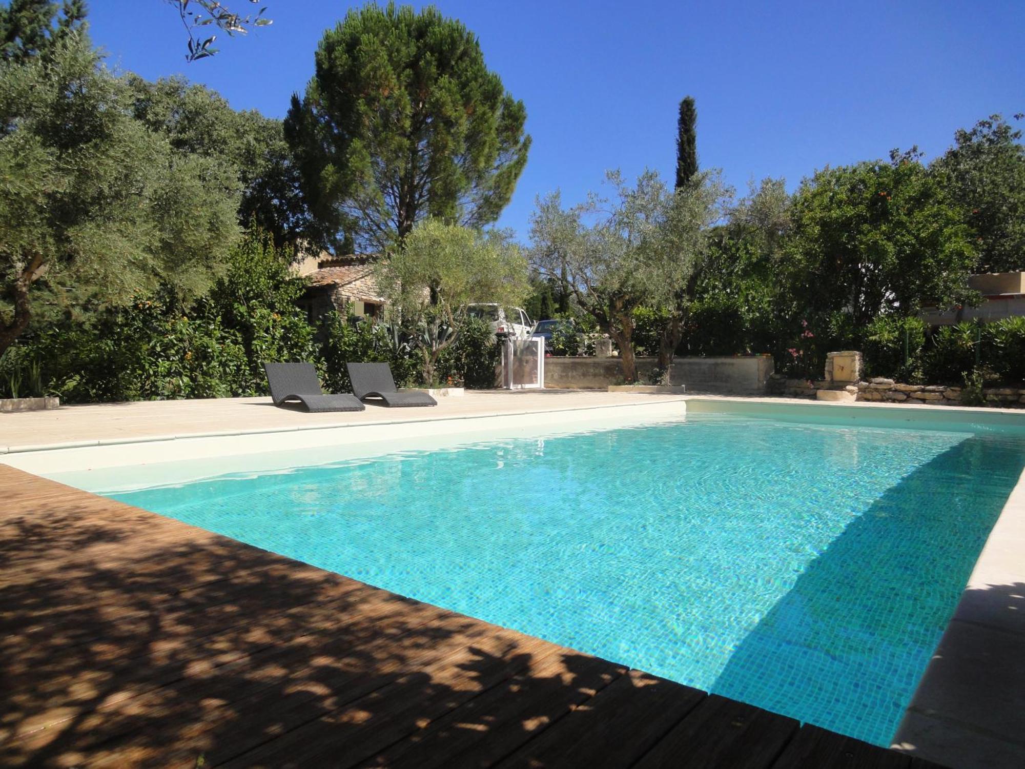 Les Olives Apartment Uzes Exterior photo